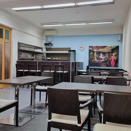 Hotel Rada Ostrava Eksteriør billede